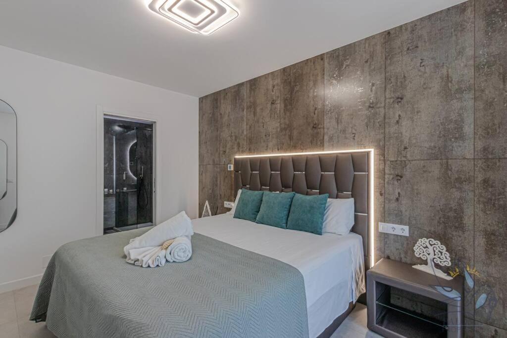 Puerto Marina Luxury 2Bdr Apartment With Sea View Benalmadena Ngoại thất bức ảnh